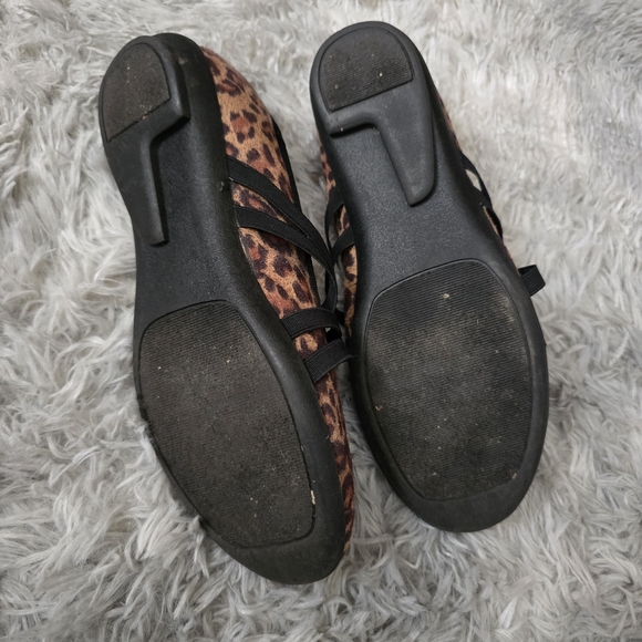 No Call Leopard Flats - Picture 4 of 4